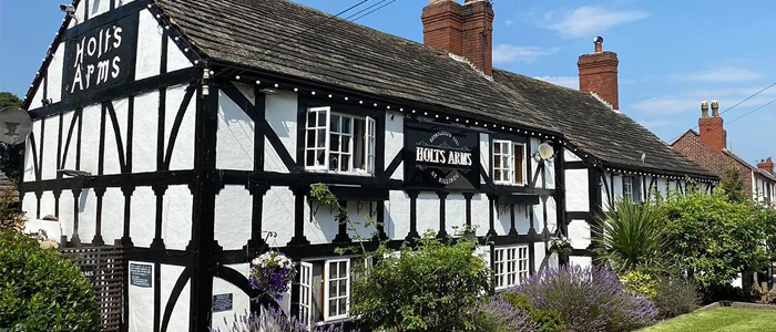 The Holts Arms  
